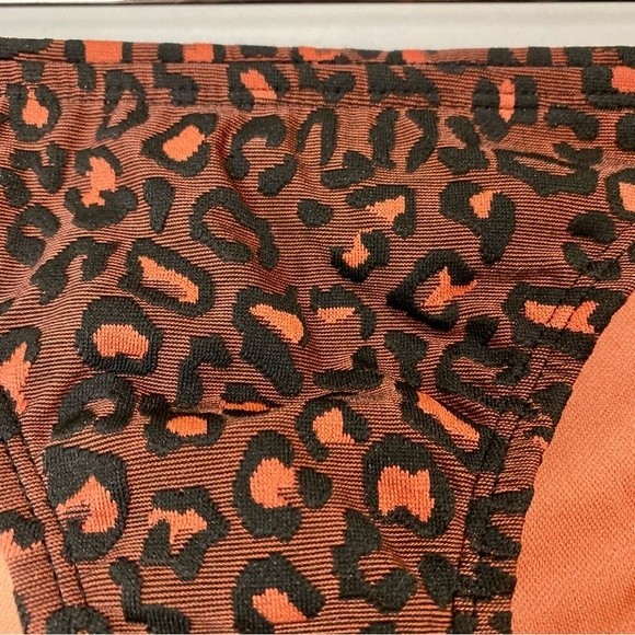Xhilaration Women’s Hipster Bikini Swim Bottom Maroon Animal Print NWT - Picture 2 of 7